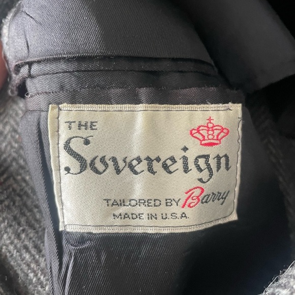 Vintage The Sovereign Men’s Suit Jacket Sport coat Blazer wool herringbone lined - Picture 3 of 12